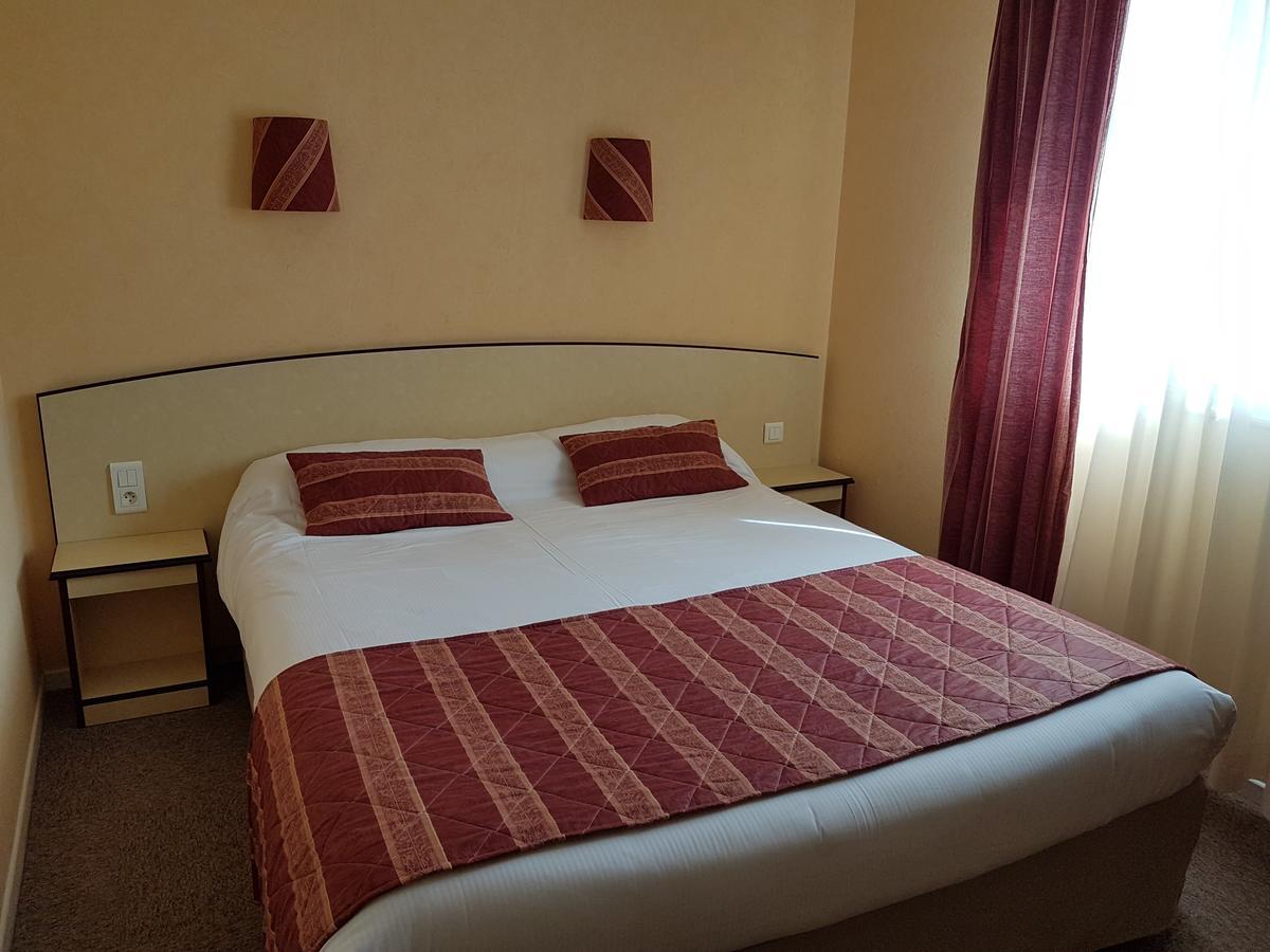 Logis Hotel Le Florina Sainte-Florine Eksteriør bilde